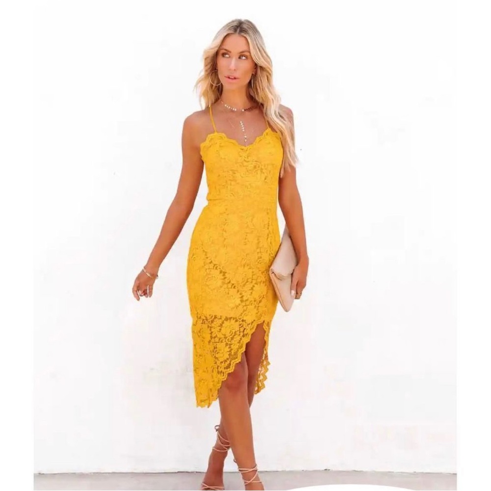 Vici yellow lace midi dress